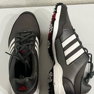 NWOT Adidas Men's Black and White Golf Shoes